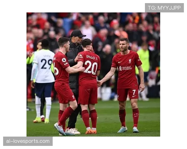 奥纳纳 vs 楚阿梅尼：新生代防守中场全面性对比