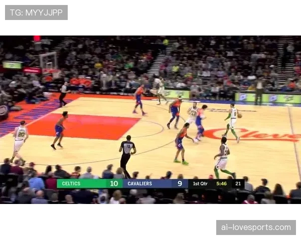 库杜斯持球推进如何撕裂防线：突破机制与进攻影响力解析